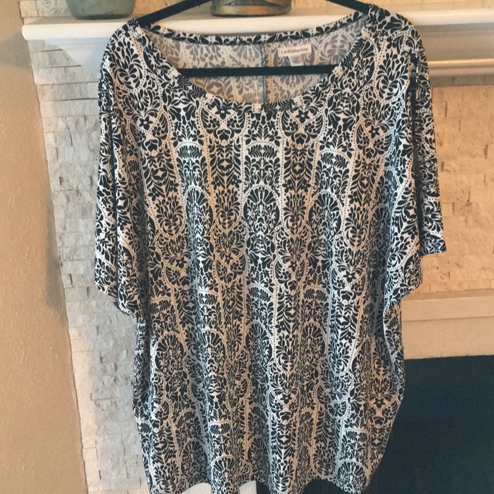 Black and White Top with Split Shoulder Detail